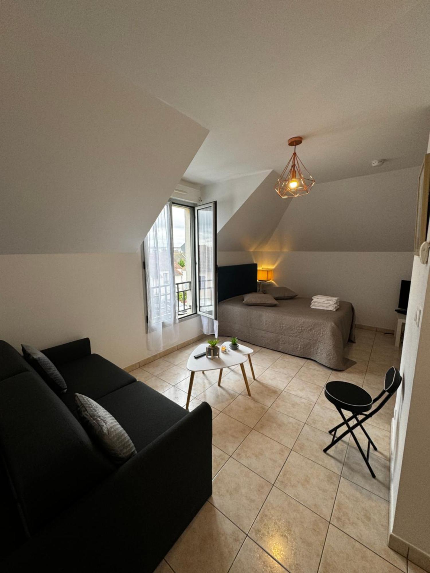 Apartament Le Studio Du 72 Bussy-Saint-Georges Zewnętrze zdjęcie